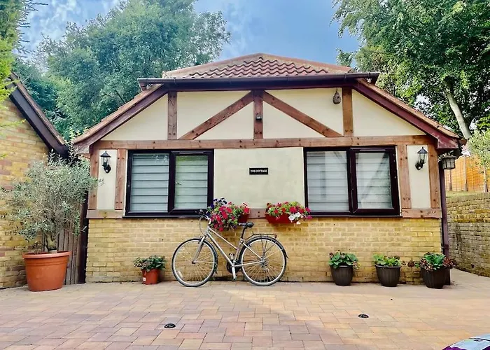 The Cosy Cottage, Old Soles Bridge Lane